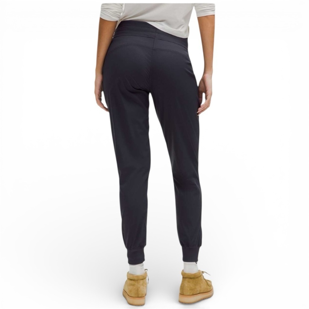 Lululemon Dance Studio Mid-Rise Jogger Full Length Black Night Size 2
